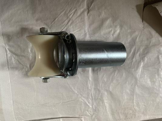 Купить Heavy-Duty Steel Bellmouth Cable Roller with 1 Year Warranty and 4.3kg Weight for Smooth Cable Installation online manufacture